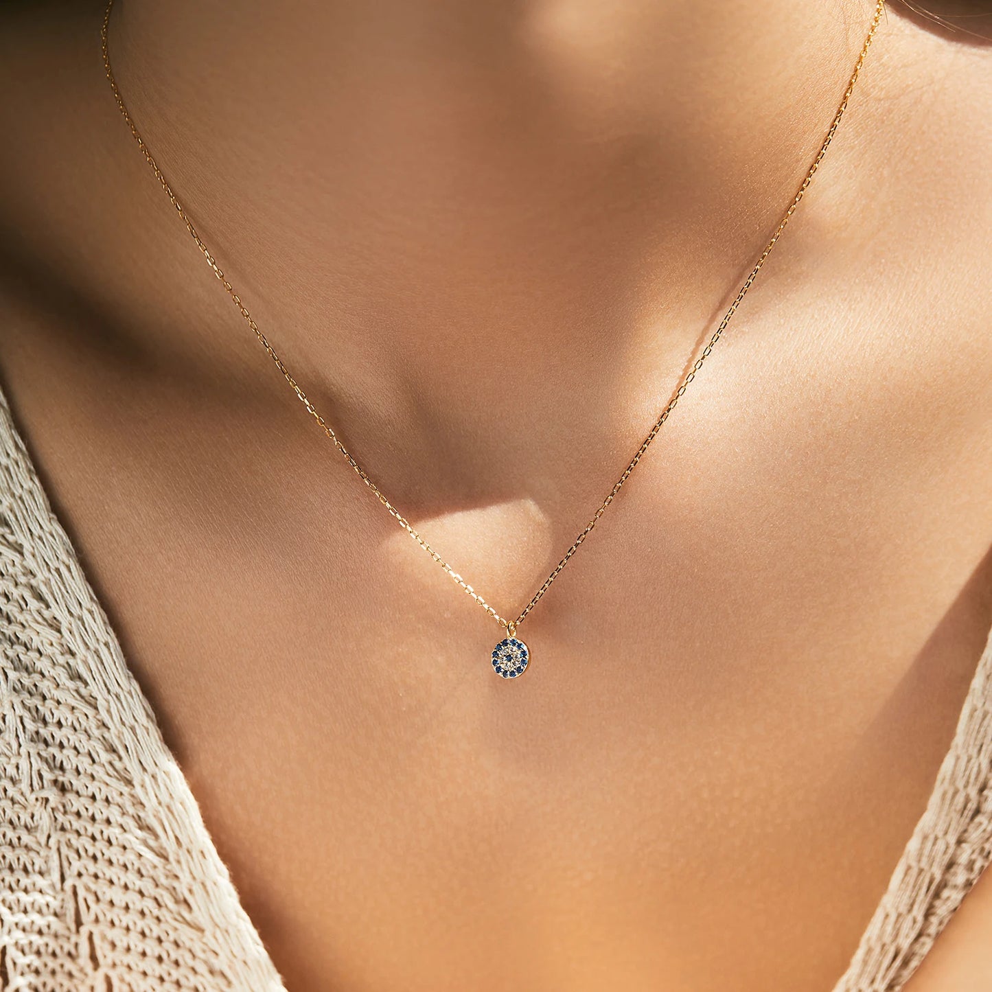 Lustrevia 925 Sterling Silver Blue Eye Zirconia Pendant Necklace