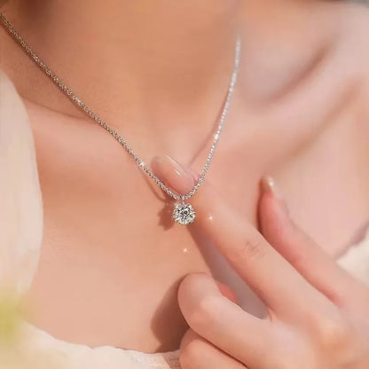 Lustrevia 925 Sterling Silver Sparkling Zircon Pendant Necklace