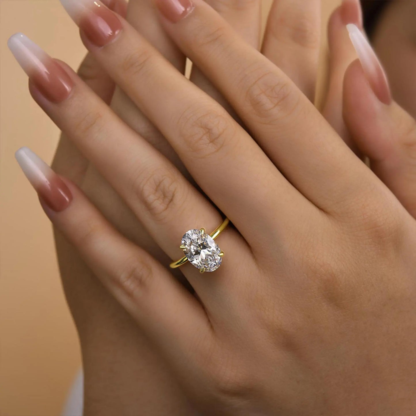 Lustrevia 925 Sterling Silver Oval Zircon Solitaire Ring