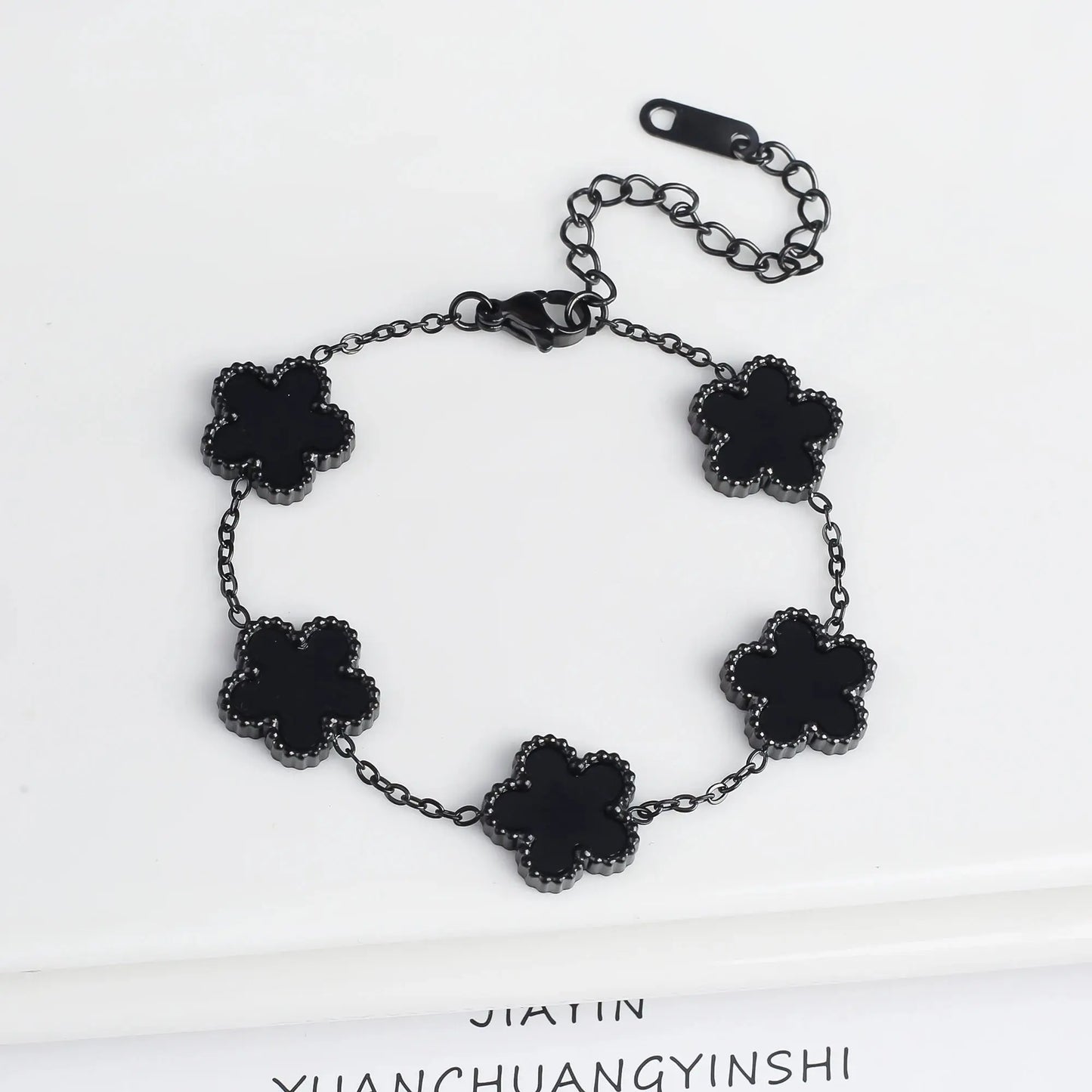 Lustrevia Shell Five-Leaf Clover Stainless Steel Bracelet