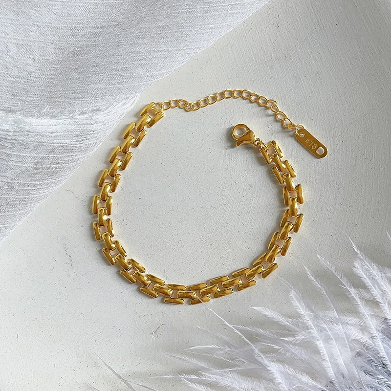 Lustrevia Stainless Steel Chain Bracelet Waterproof