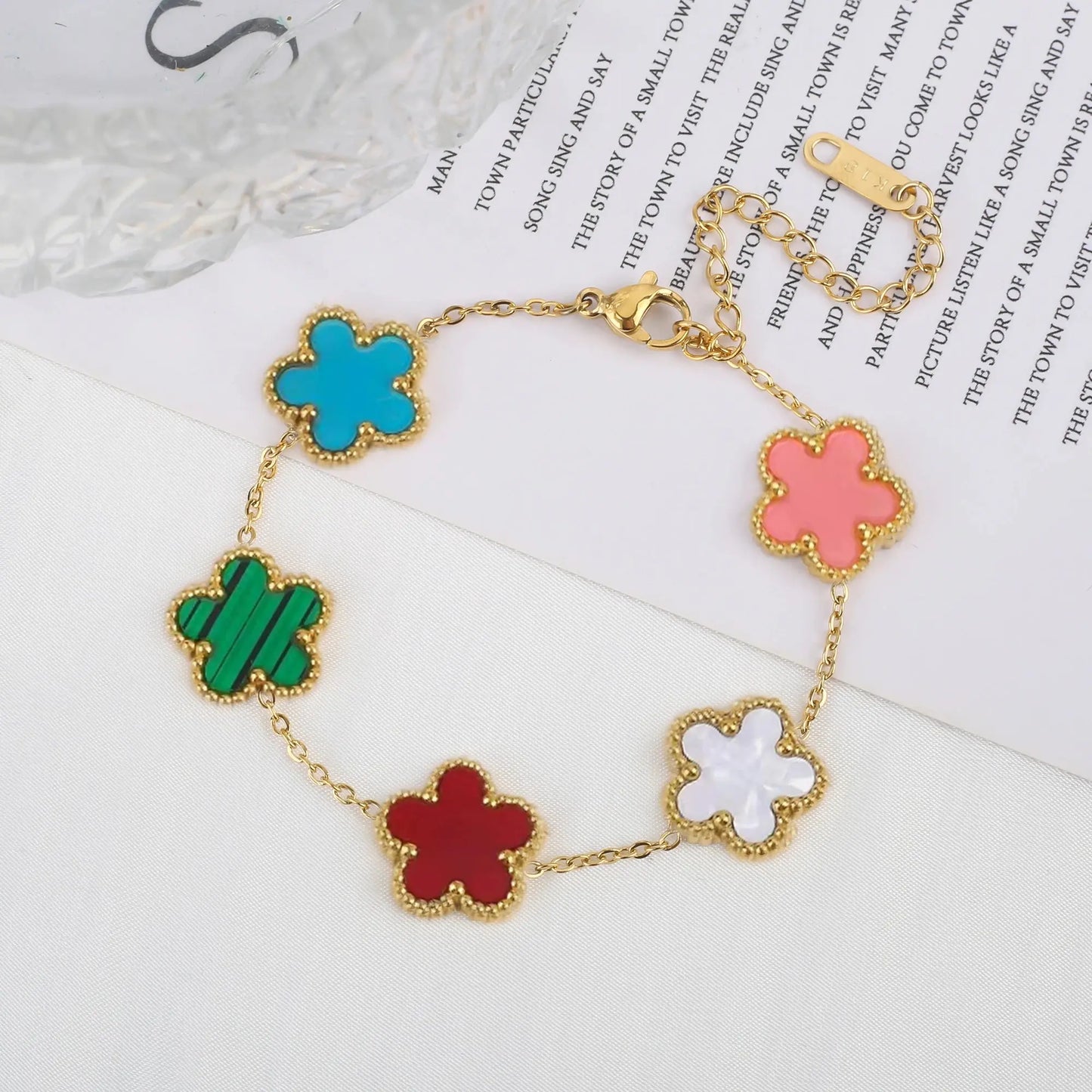 Lustrevia Shell Five-Leaf Clover Stainless Steel Bracelet